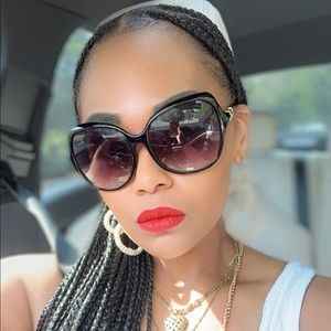 Meet your Posher, Tiffanie